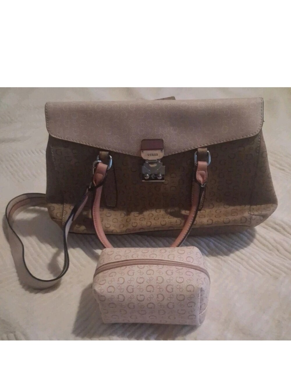 Guess Handbag Blush Pink Signature Logo Multi-Pocket Satchel Purse Adjustable